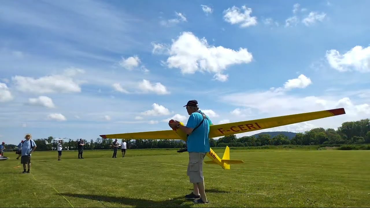 RC glider aerotows Hranice 2024 live stream