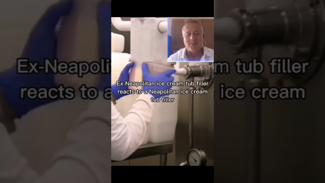 Były neapolitański napełniacz pojemnik&oacute;w z lodami reaguje na neapolitańskiego napełniacza pojemnik&oacute;w z lodami