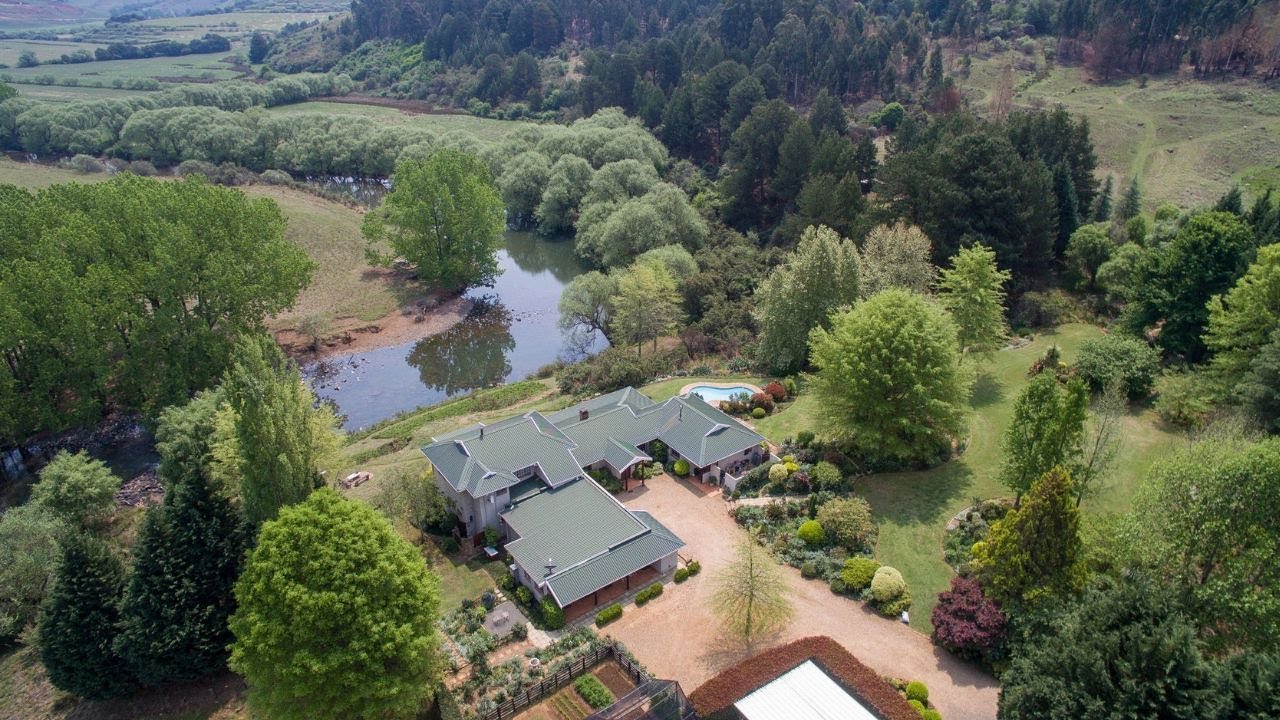 6 bedroom double-storey house for sale in Underberg | Pam Golding Properties