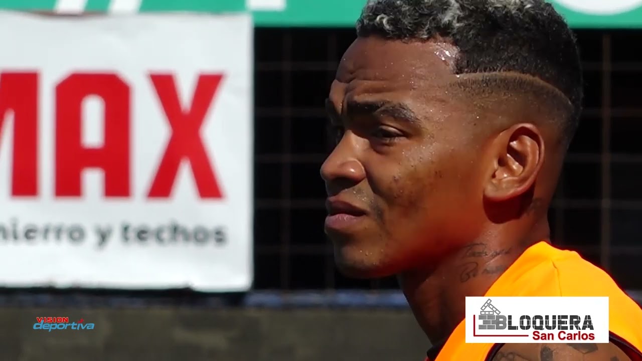 Yaír Jaén jugador Asociación Deportiva San Carlos