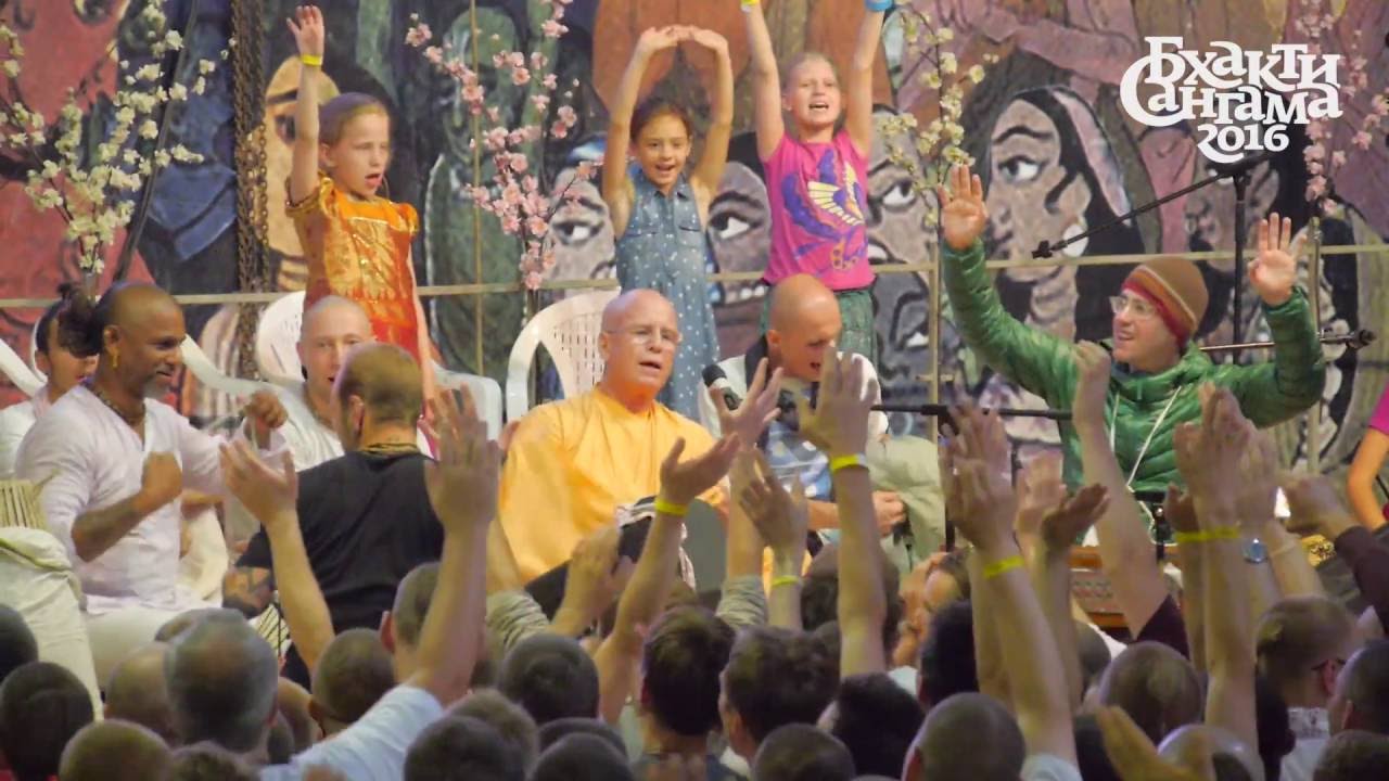BB Govinda Swami & Akinchana Krishna  intense kirtan  Bhakti sangama 2016