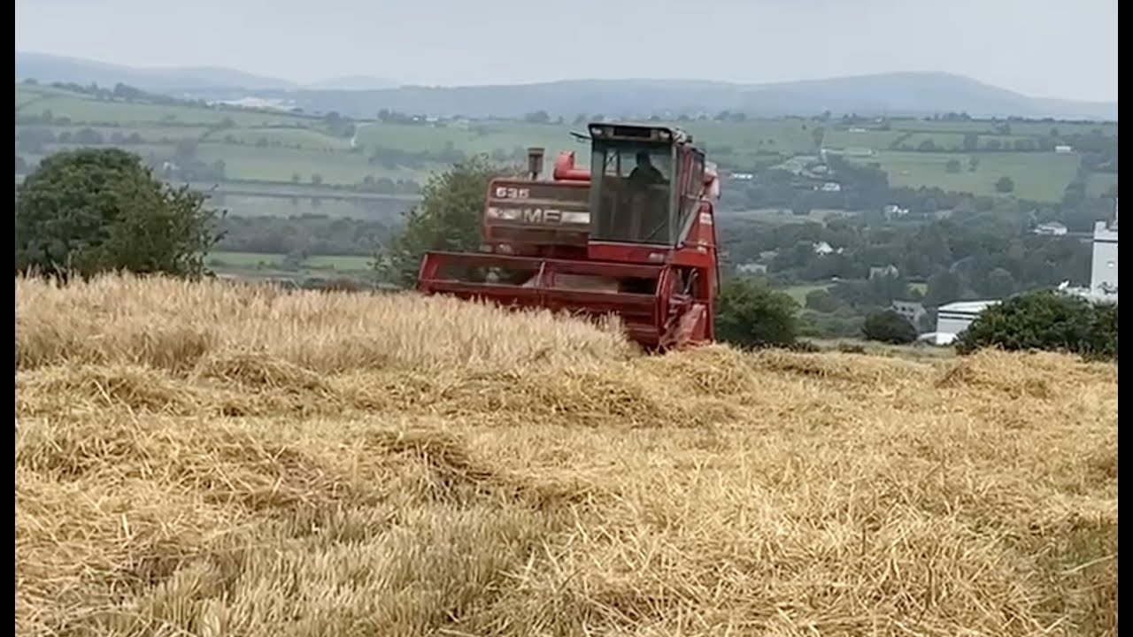 Massey Ferguson 535 Combine