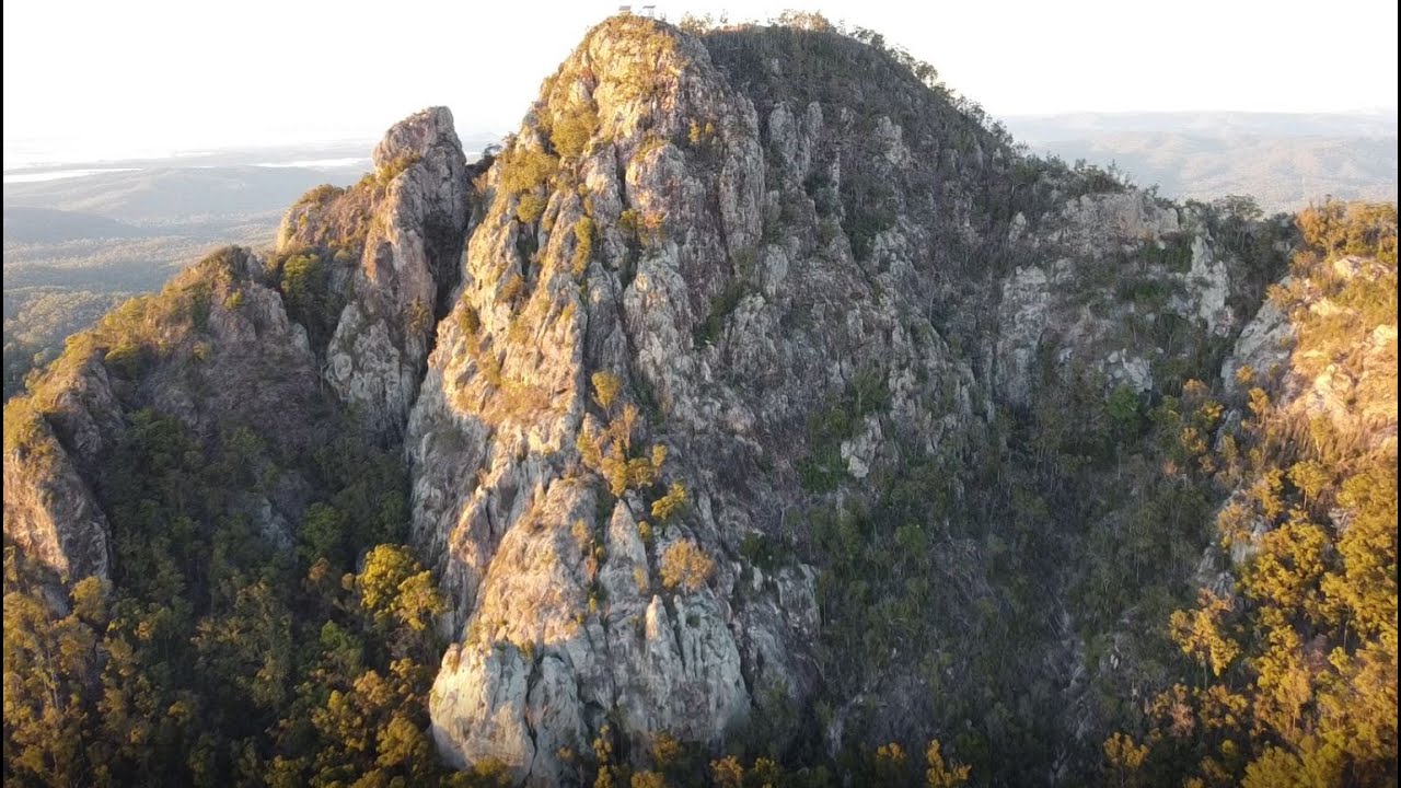 Flinders Peak and Mt Blaine Hike - Ipswich QLD