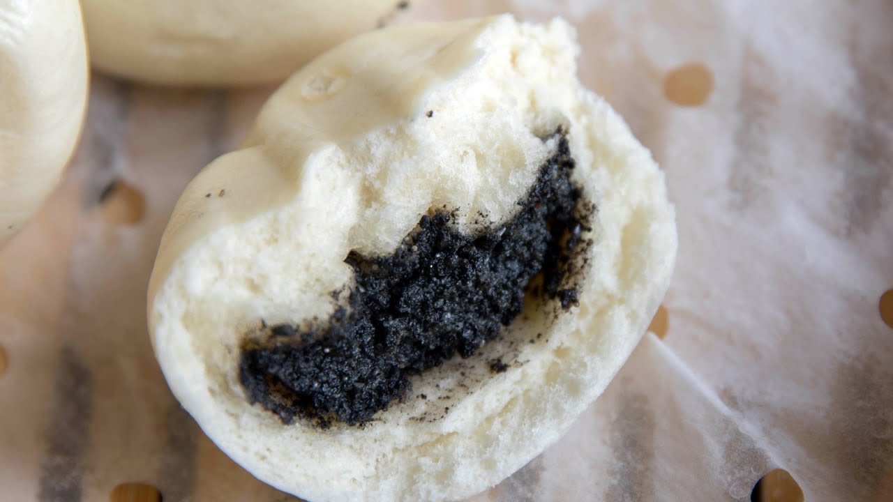 Steamed Black Sesame Buns