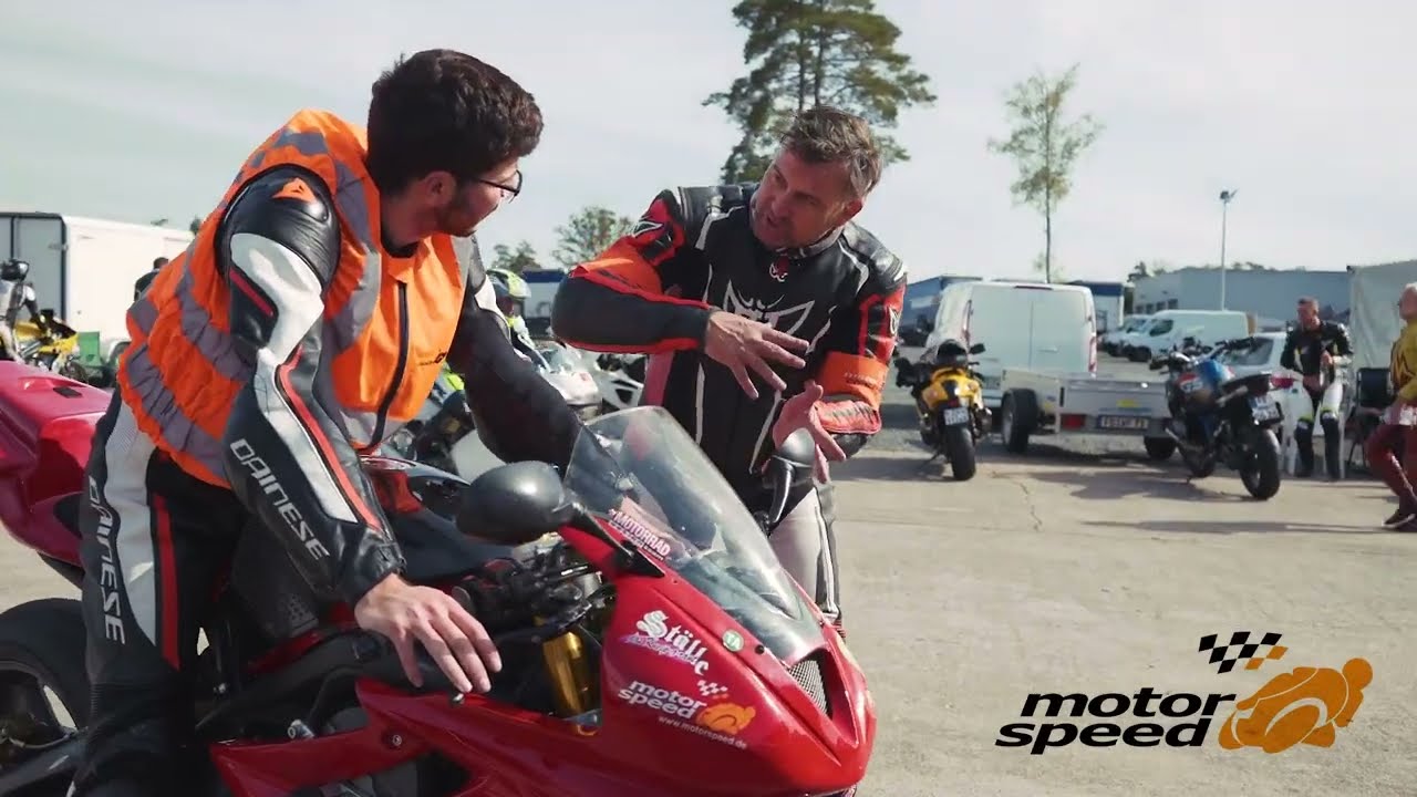 Motorrad-Rennstreckentraining am Circuit de Chenevi&egrave;res | motorspeed