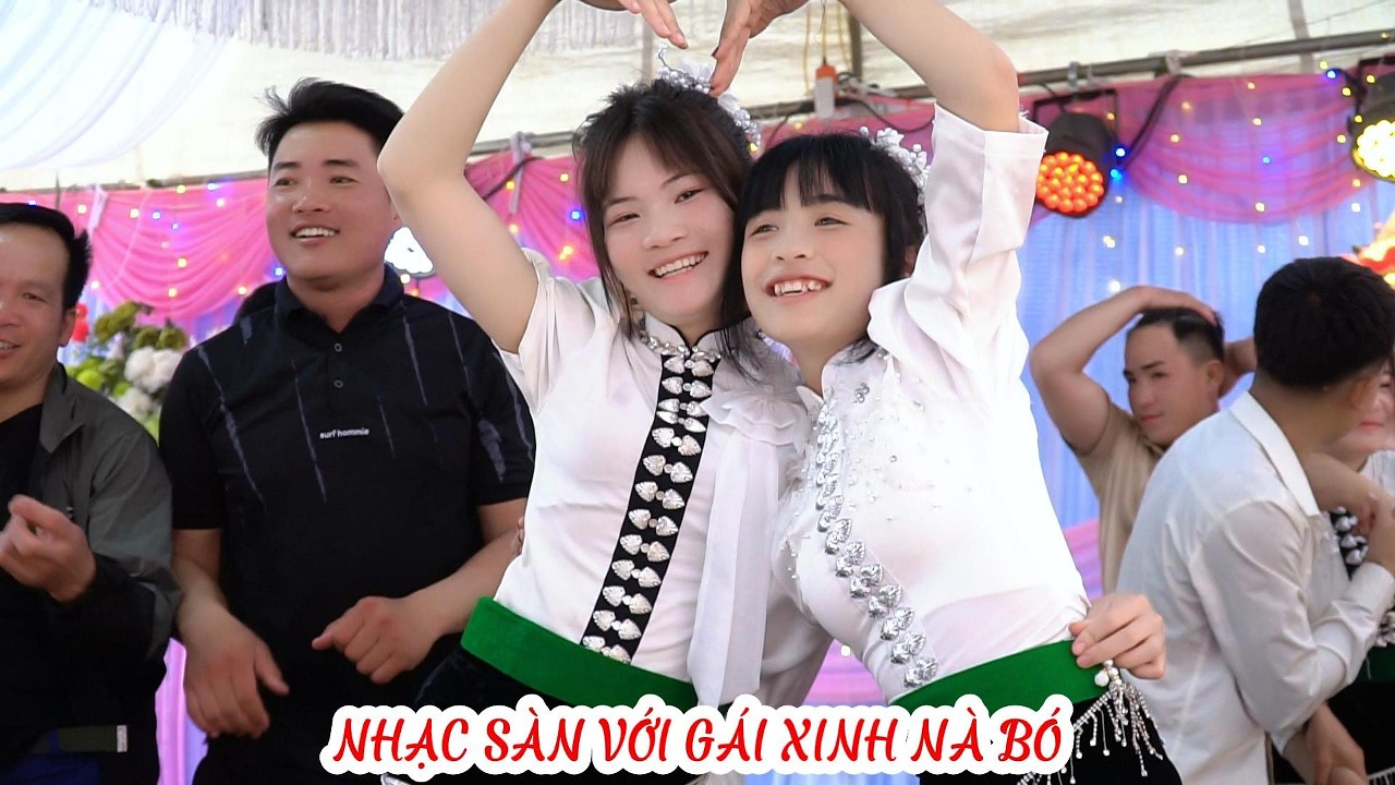 TRAI XINH GÁI ĐẸP NHẢY MỪNG LTH VI CÔNG - PHƯƠNG NHUNG BẢN NÀ BÓ, TÀ HỘC, SƠN LA || ANH ĐỨC TV