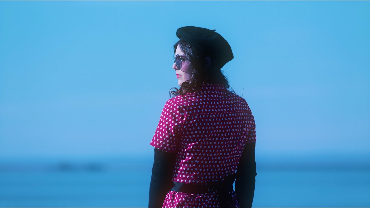 Sapir Mizrachi - Leave Me Alone (Official Music Video)