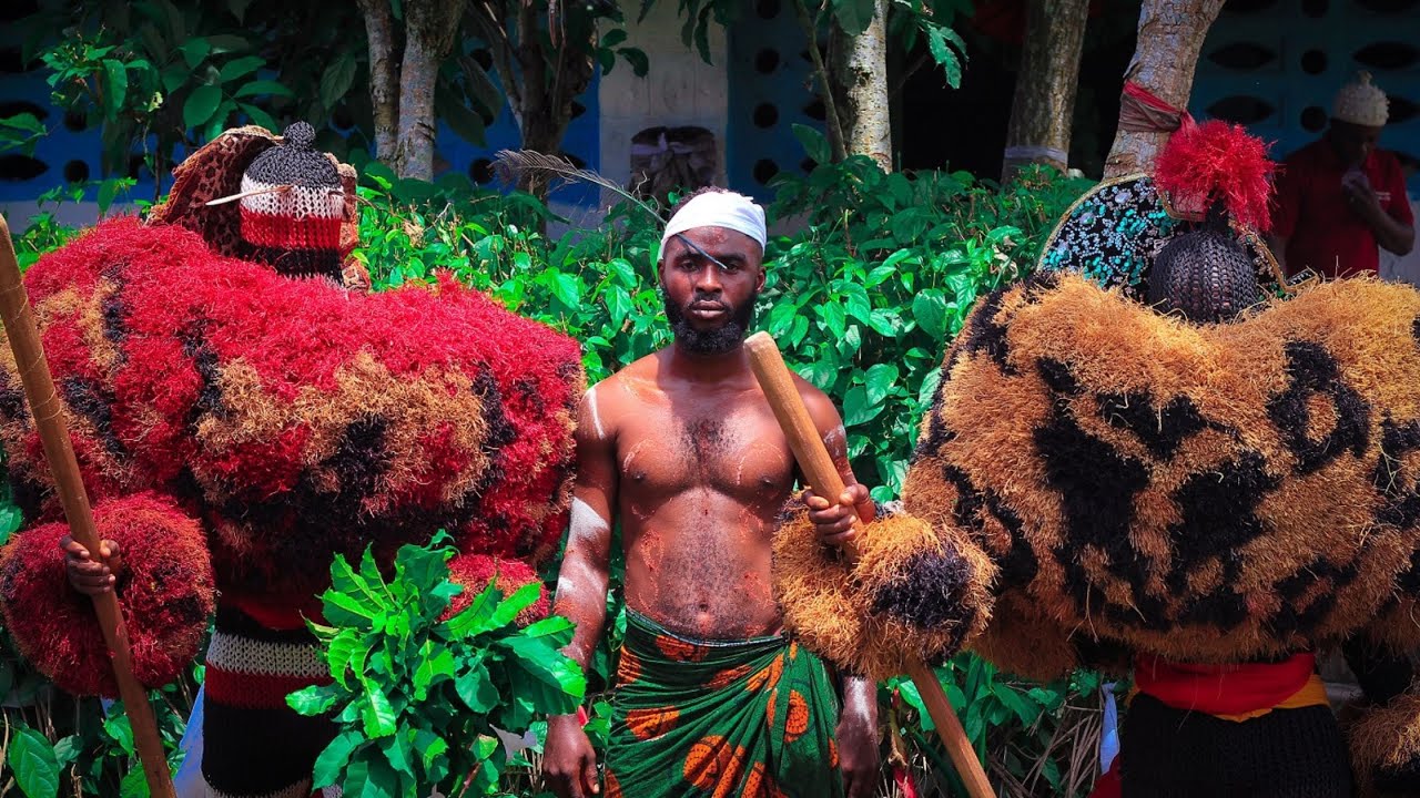Itu Clan Cultural Display at the Queen's Beach Resort
