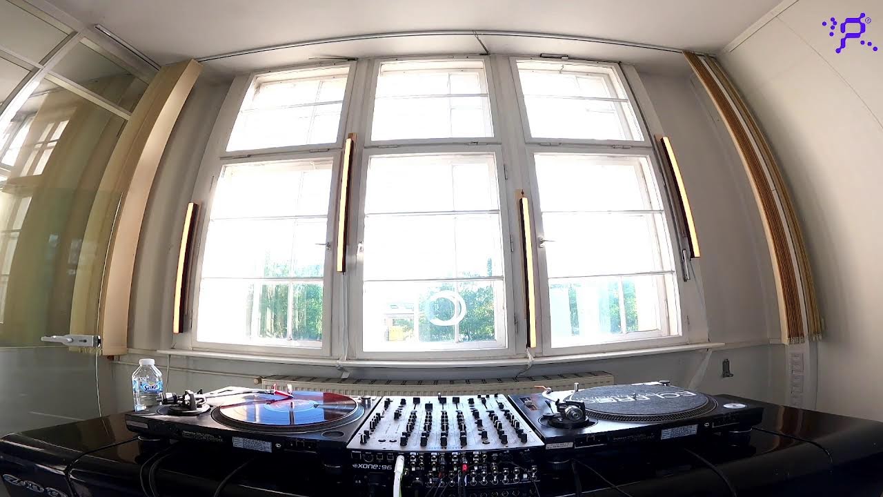PATTERN: Selection 93 - Room Trax Showcase - Costanza - 6PM