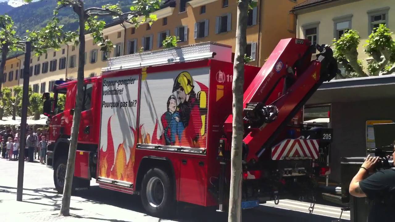 SIREN FIREFIGHTER ( POMPIER ) PRIDE MARTIGNY SWITZERLAND