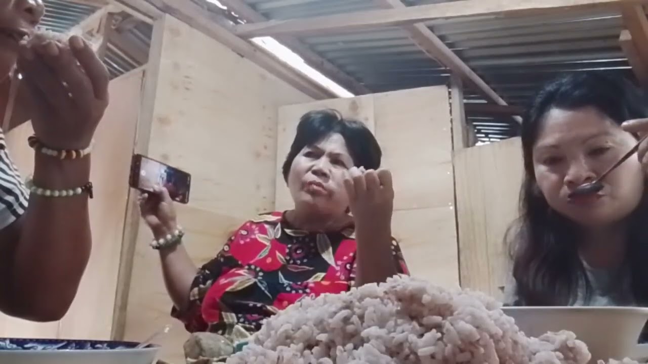 UMUWI NA SI ENGKA TAPOS NAKISUYO AKO NI MAYA MIYA MAG BAYAD NG KURYENTE