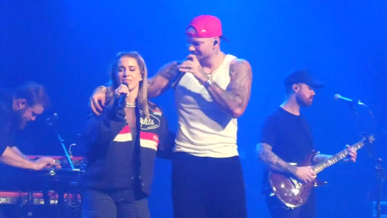 KANE BROWN & KATELYN BROWN - THANK GOD - LIVE - DRUNK OR DREAMIN TOUR MELKWEG AMSTERDAM