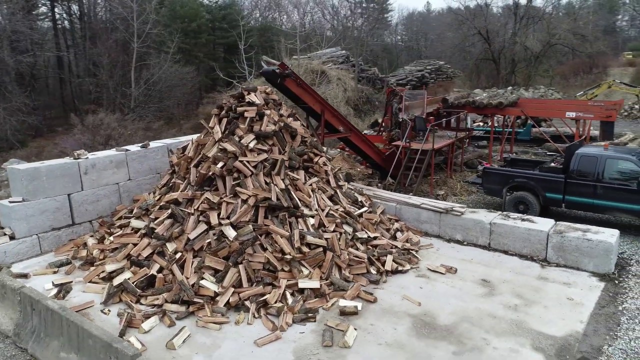 Ben Poulsons CMC firewood processor