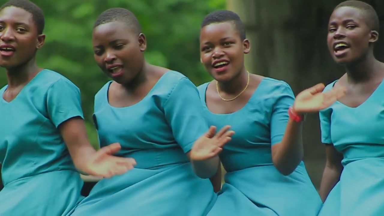 Kwaya ya Vijana Lwangwa _ Chagueni Official Music Video