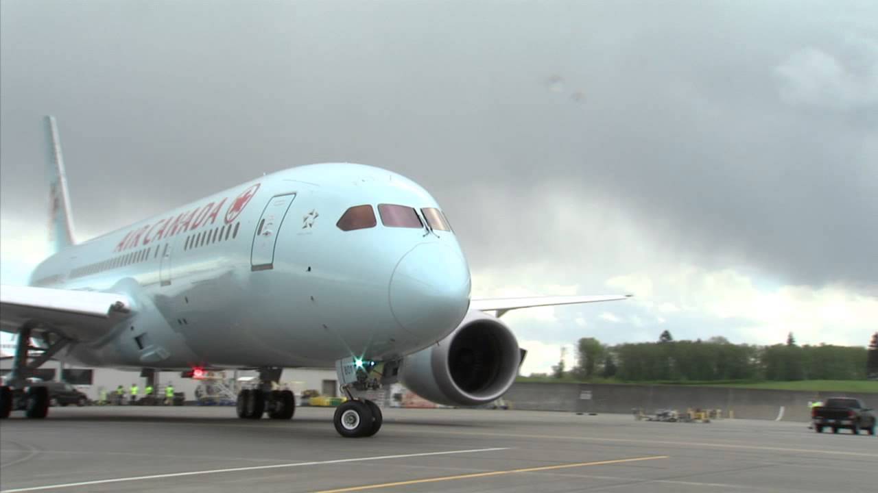 First Flight Test of Air Canada's Boeing 787 // Essai en vol du Boeing 787 d'Air Canada