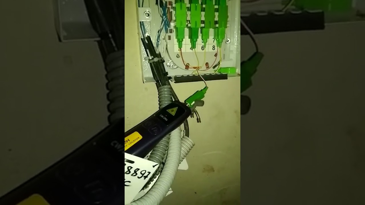 поиск кабеля с помощью лазера.