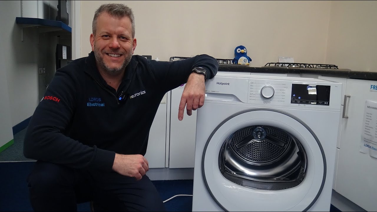 Сушильная машина барабанного типа Hotpoint CHD93MWWSUK с тепловым насосом