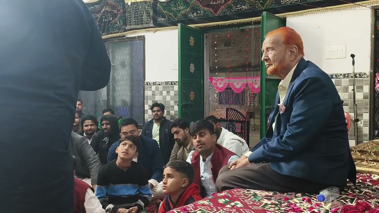 Sarkar Ki Sirat hai Dushman Ko Dua Dena.