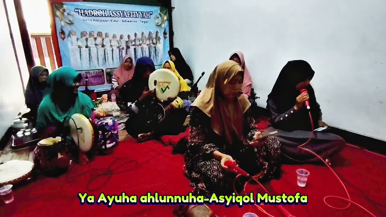 Ya Ayyuha Ahlunnuha-Ya Asyiqol Mustofa