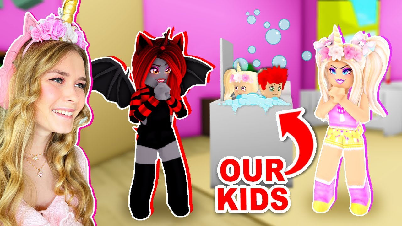 WE PUT OUR KIDS IN THE WASHER IN BROOKHAVEN! (ROBLOX)