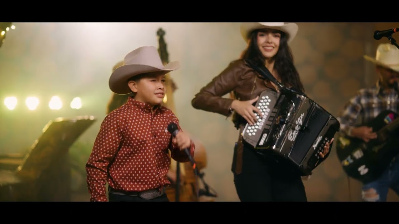 Y Ándale - Evelyn Ozuna ft Omarcito Castro