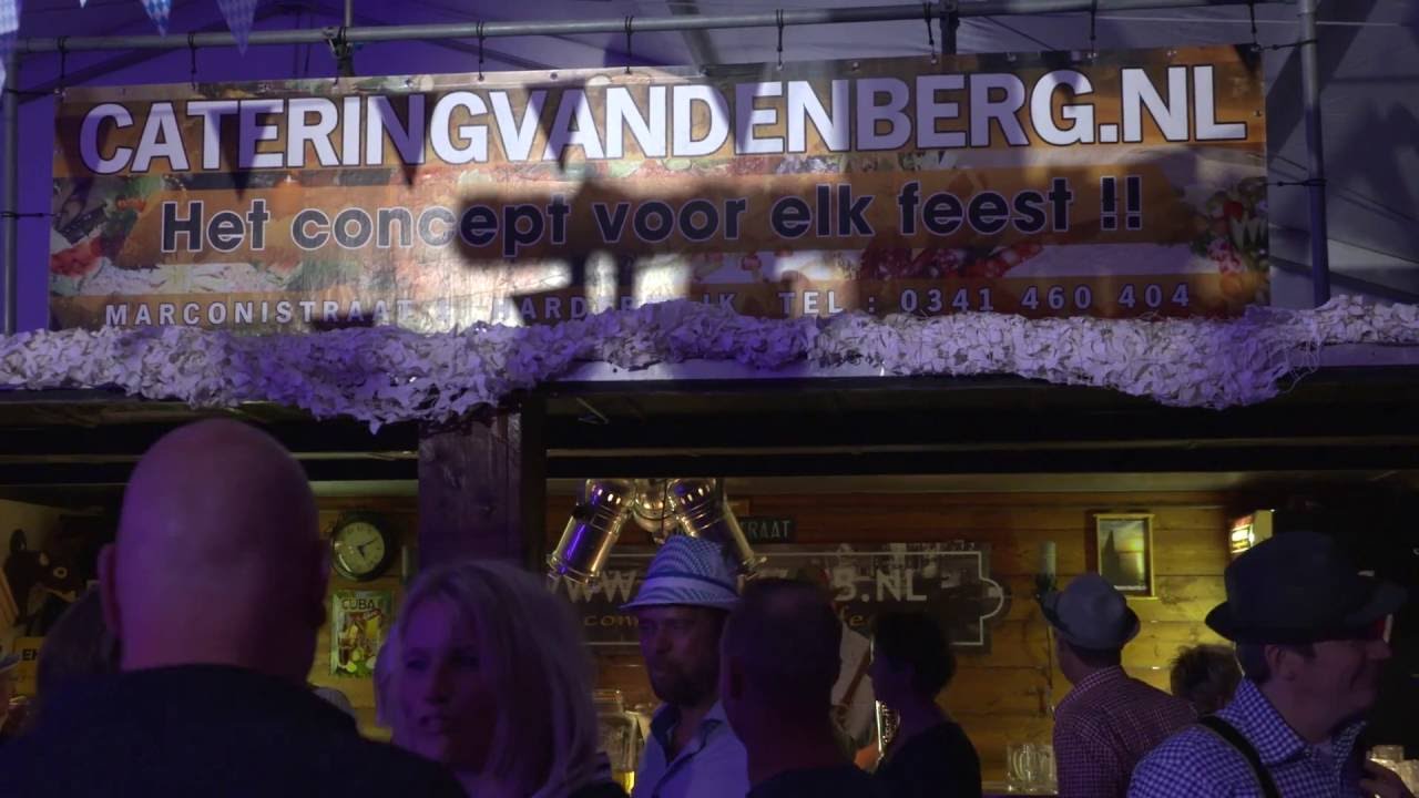 Ploeger Personeelsfeest oktoberfest jetzt gehts los