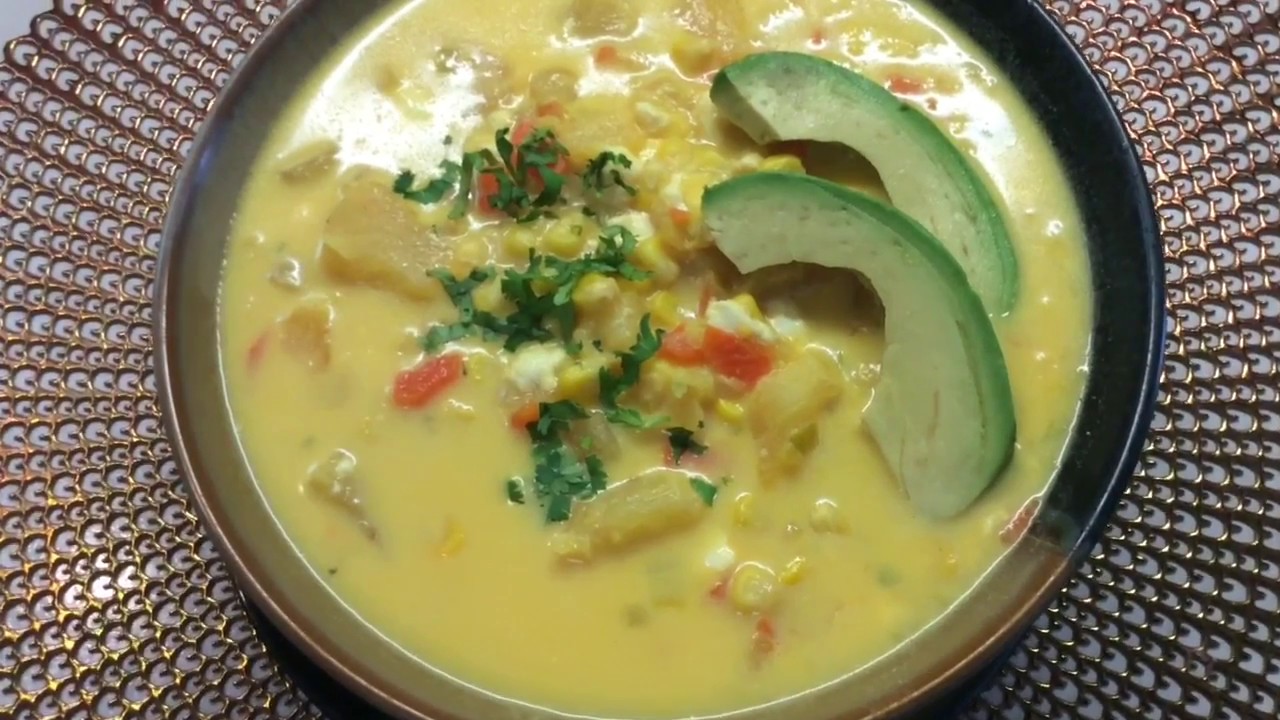 LOCRO DE CHOCLO CON ZANAHORIA ( ECUADOR)