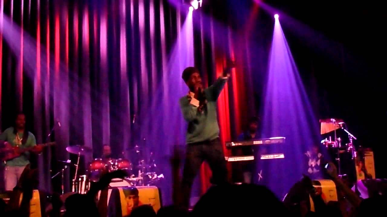 Sizzla Kalonji & the Firehouse Crew live 2012 @ Melkweg Amsterdam