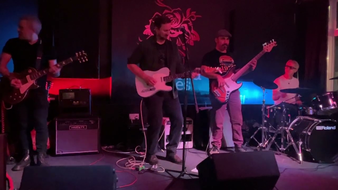 Tube snake boogie