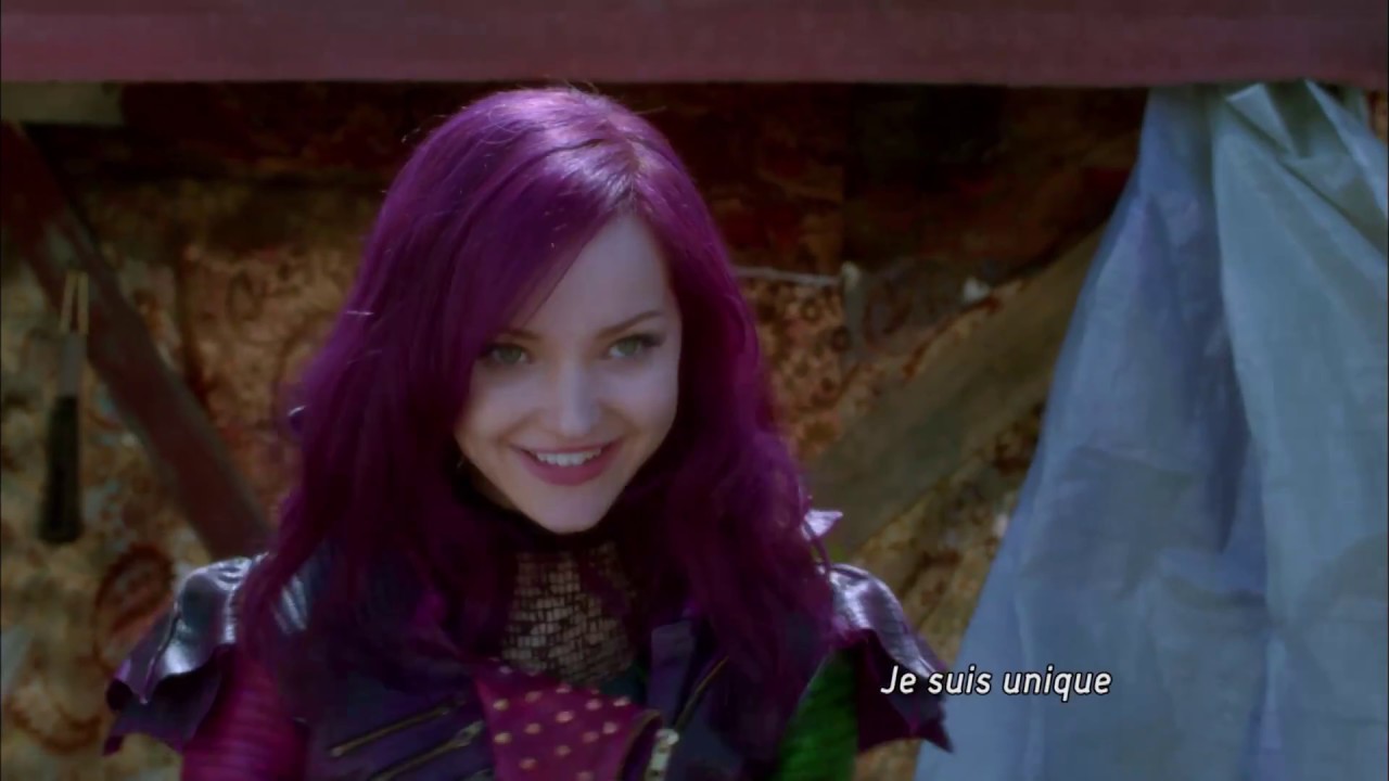 Les premières minutes | Descendants | Disney Channel BE