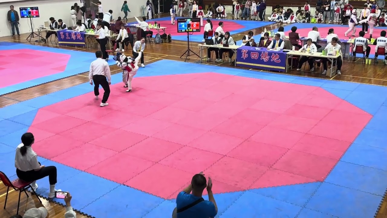 第一場 VS 精英總館 何O羽 -1