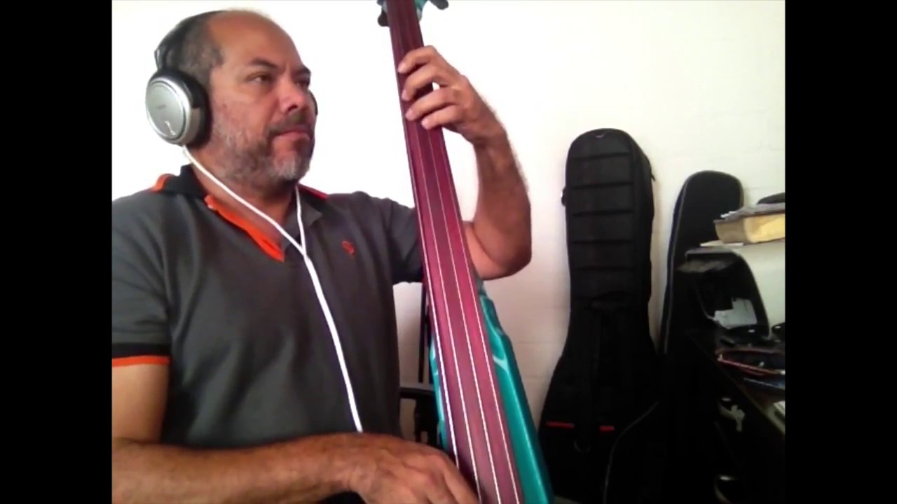 Siguaraya - Oscar de León (baby bass cover)