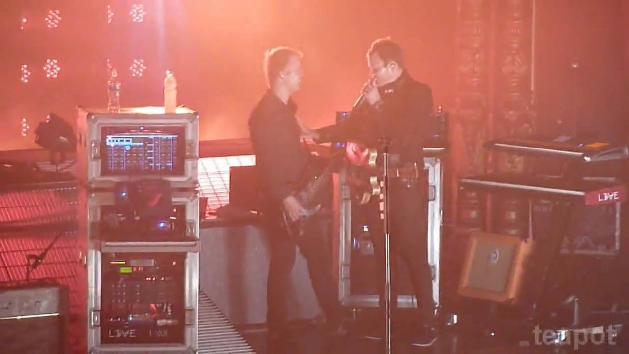 Angels & Airwaves - The War (Live Chicago 04.24.10) HD!!! part 11/11