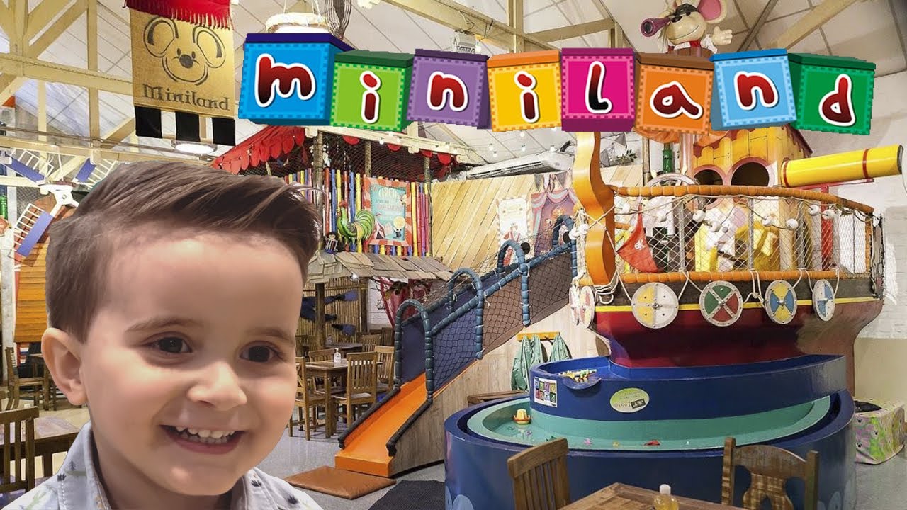 Bento se diverte no aniversário da prima no Buffet Miniland - Bento Show