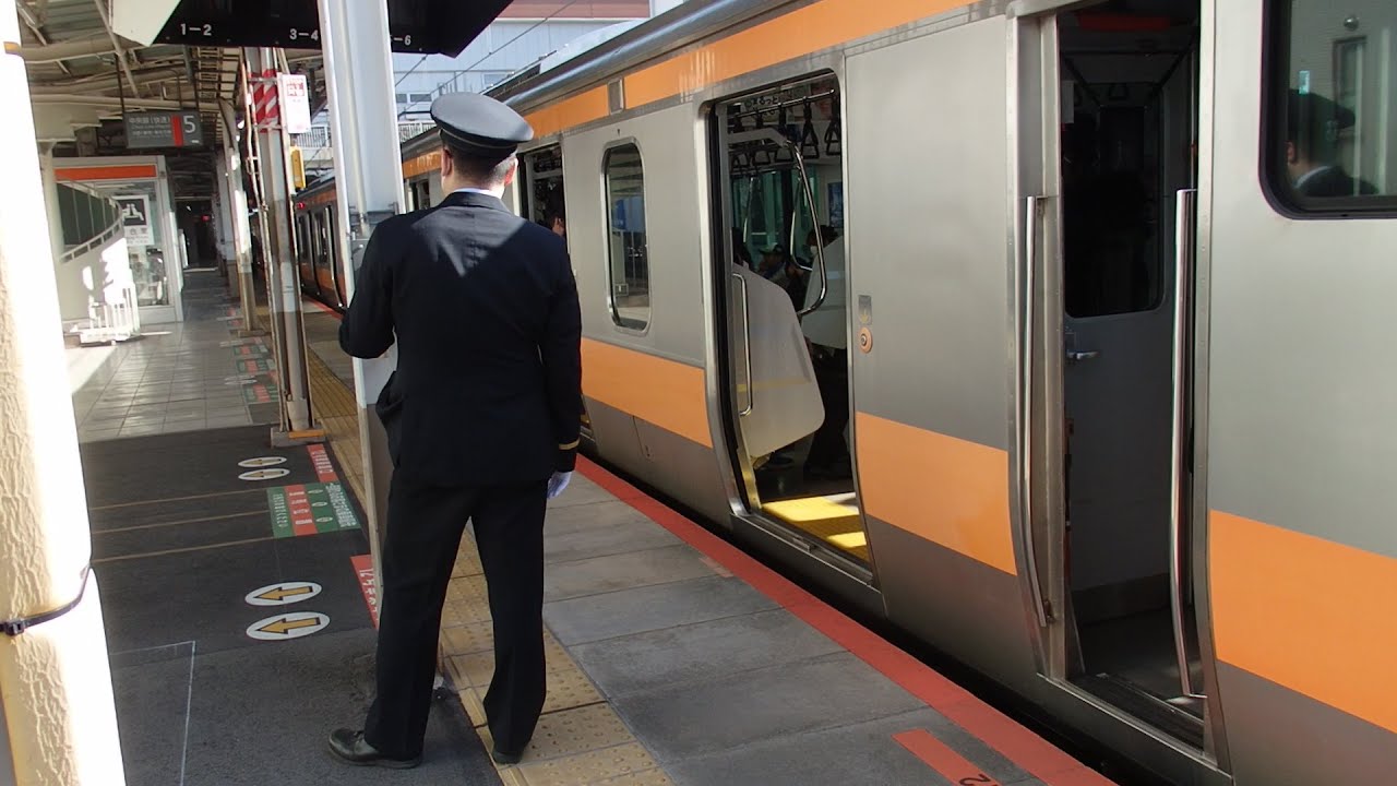 中央線三鷹駅での車掌動作１１