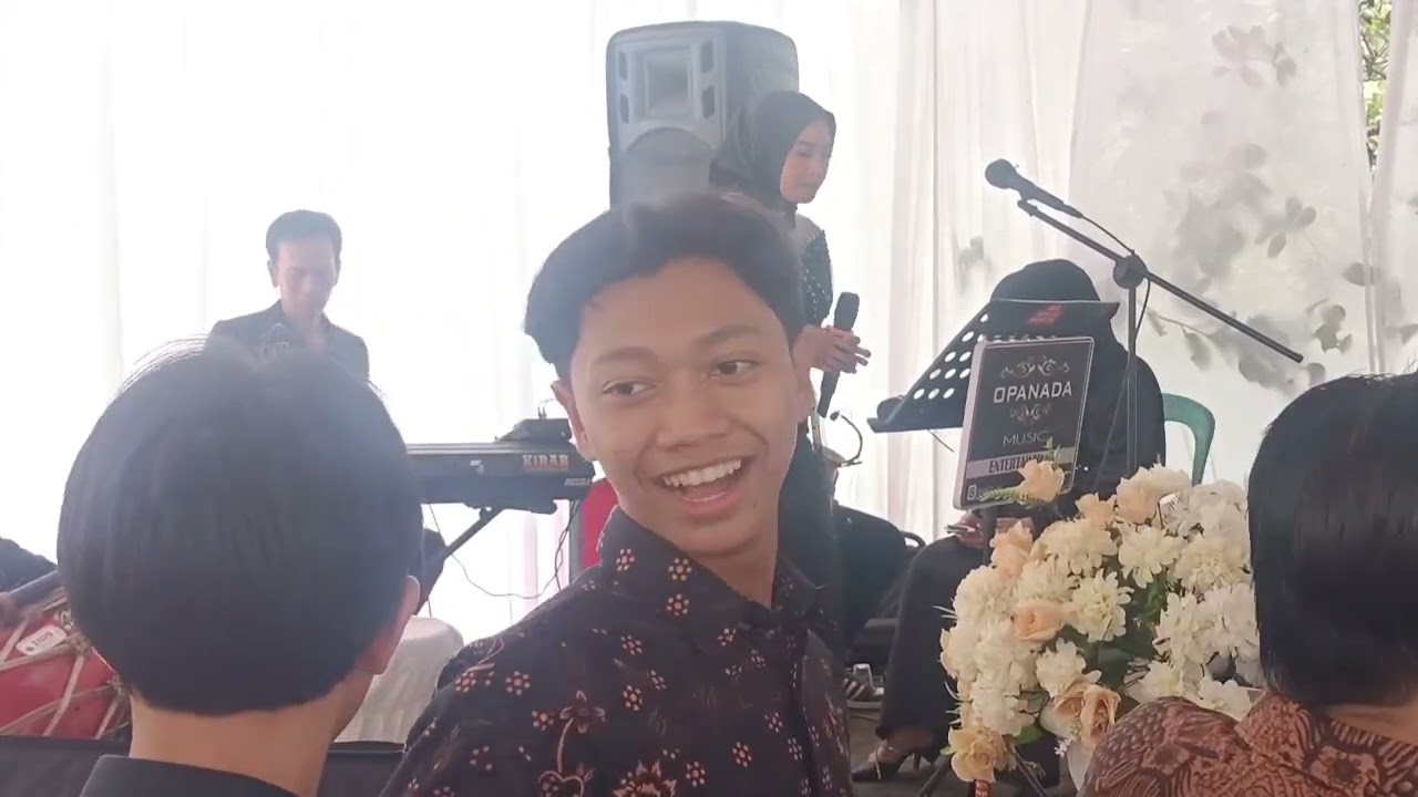 Opanada gelapnya malam live pacet