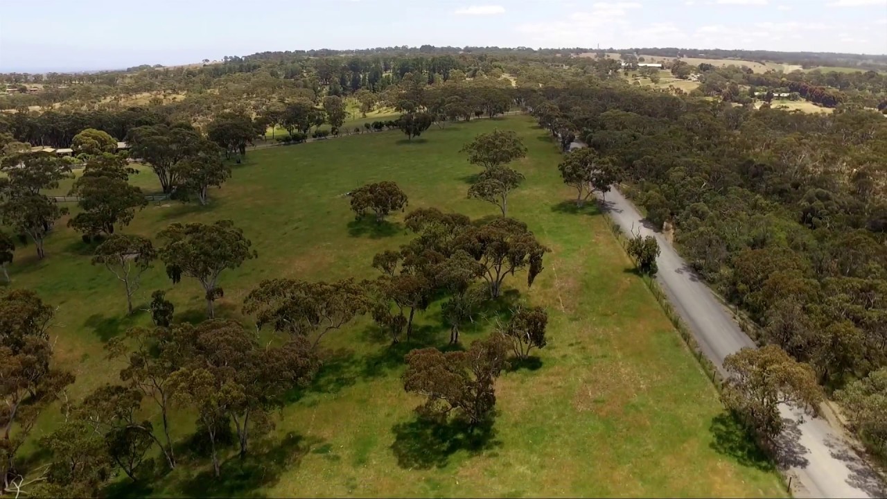Aerial view of Onkaparinga Gorge, South Australia.