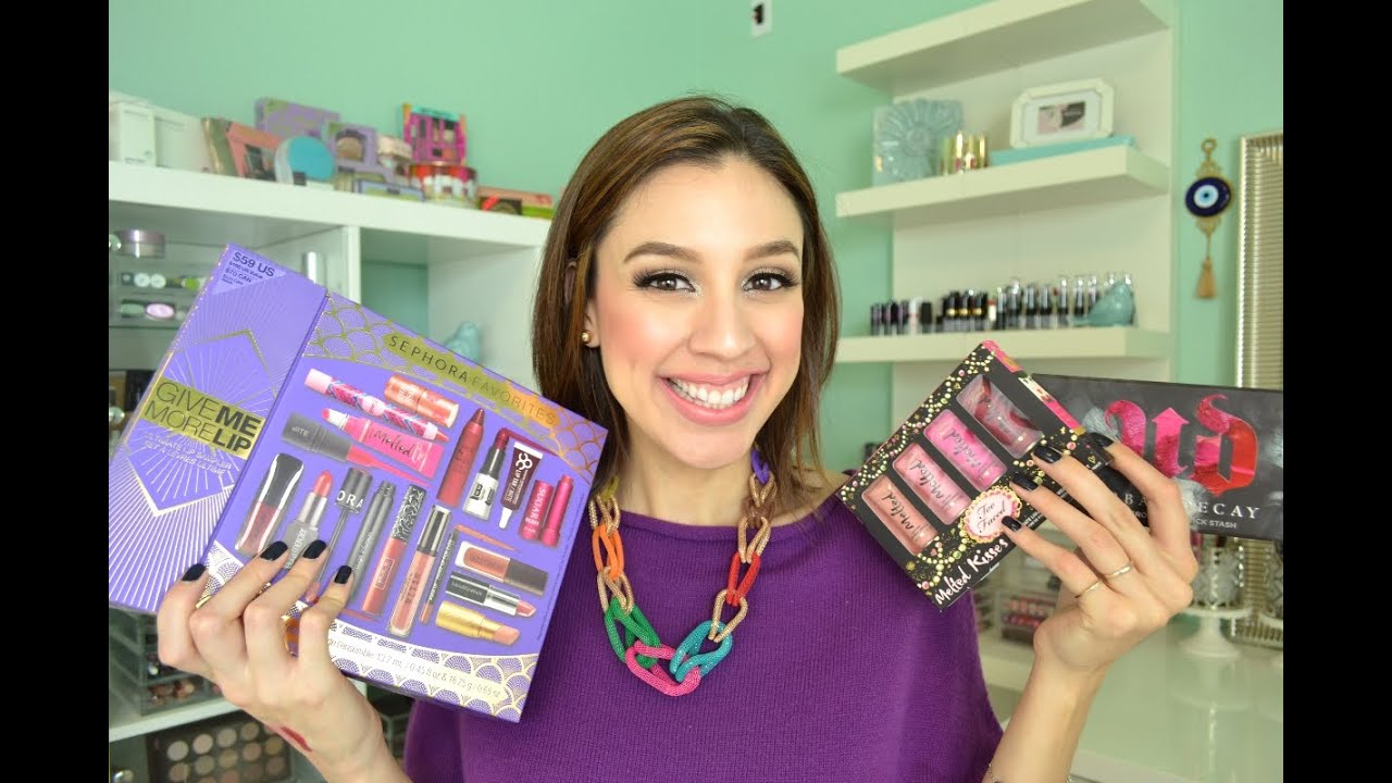 LIPS | Holiday Gift Guide For Beauty Lovers