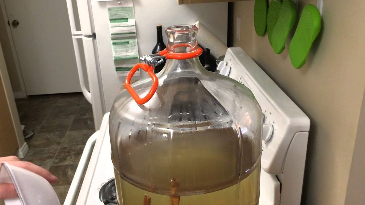 How to Brew Simple Mead at Home ( Honey Wine) with Cinnamon Clove Easy and Simple