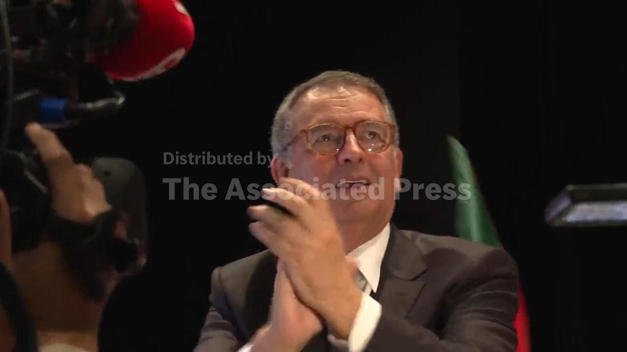 Moderate candidate António José Seguro celebrates emphatic win in Portugal's presidential runoff