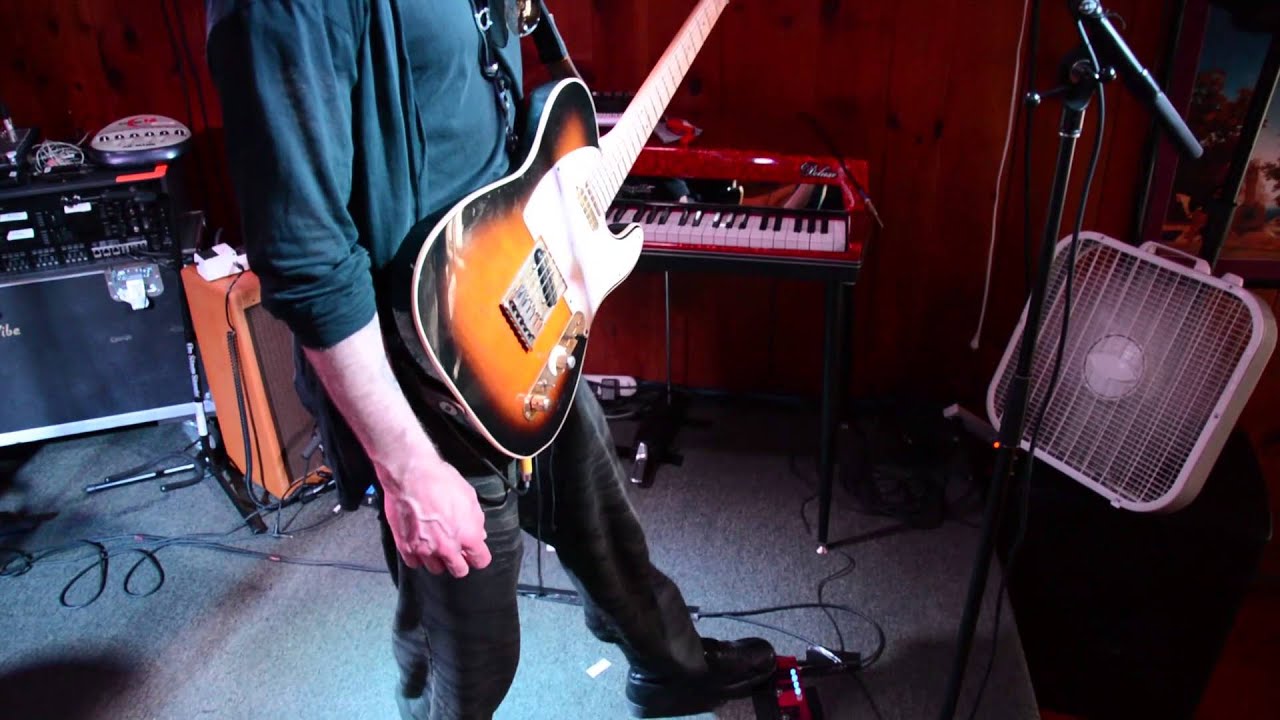 Beyond Backstage - Richie Kotzen - Secret Equipment- Rig Run Around