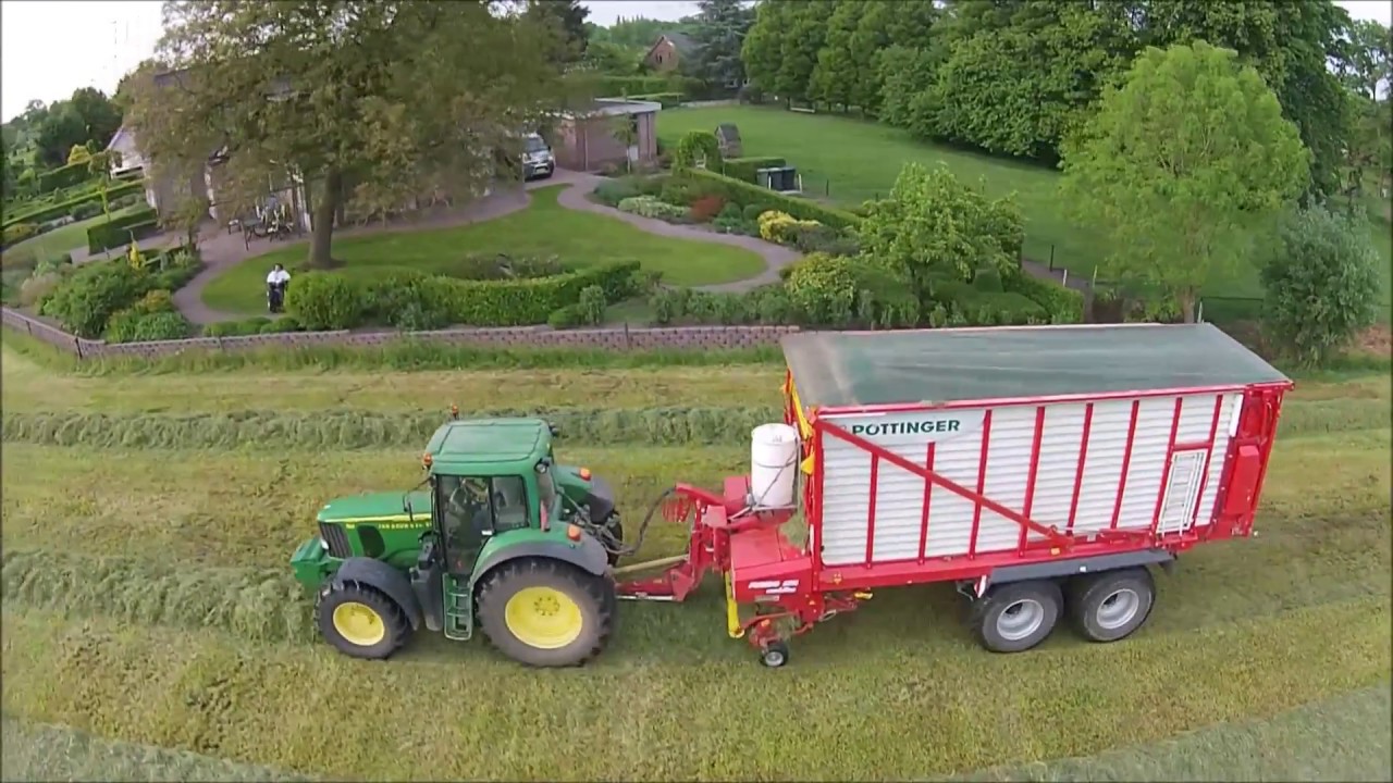 Gras oprapen 2017 | John-Deere 6920s