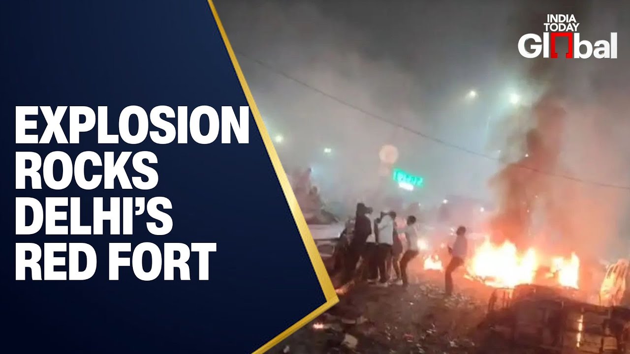 LIVE: Massive Explosion Near Red Fort Metro Station, Delhi &mdash; Several Injured