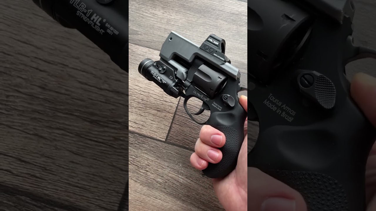 Модернизация револьвера: крепление для оптики и фонаря на Taurus Ultra Light #Shorts #Gun