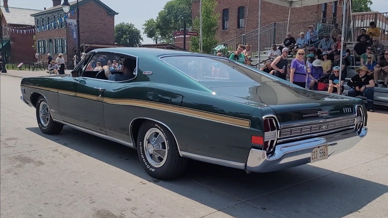 Последний день автопробега Motor Muster с моим Ford XL 1968 года выпуска в Гринфилд-Виллидж, посв...