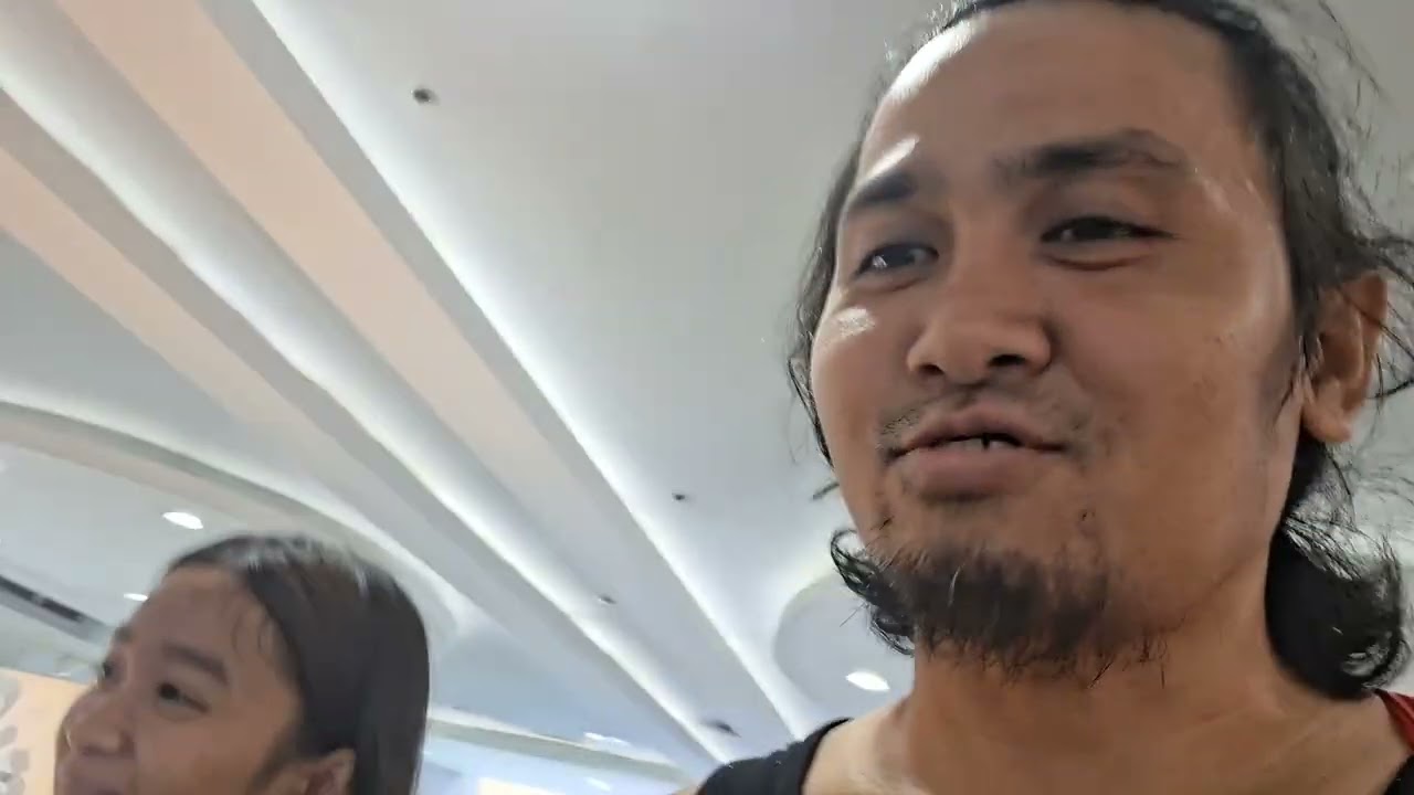 na utusan bumili ng ulam sa shopping na uwi may new phone si pipay😅