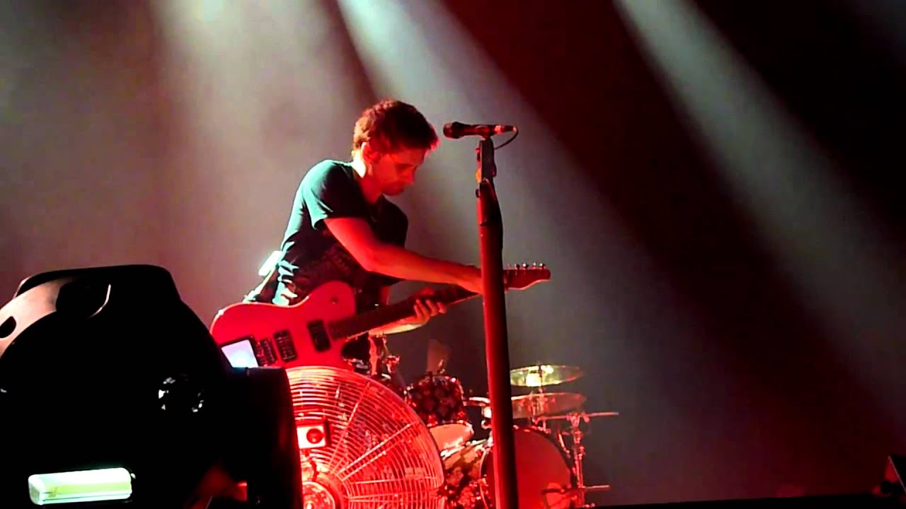 Muse - Unnatural Selection [Staples Center 2010]
