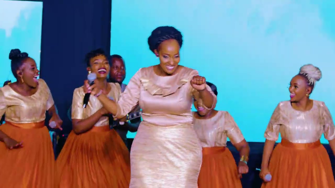 CAROL WANJIRU - KAI MUTOI (LIVE) SKIZA 9843269