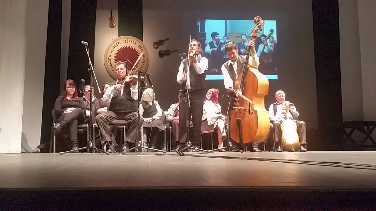 Jámbor István  és Zenekara Csávási rend