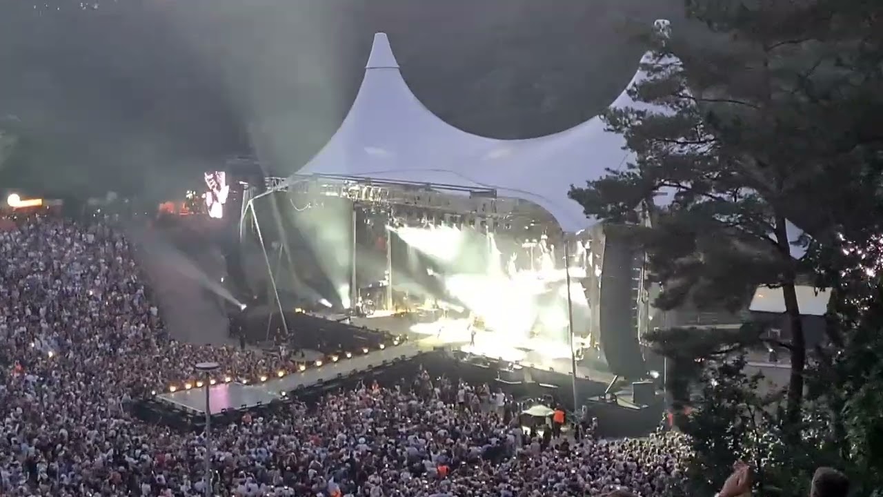 The Rolling Stones Paint it black Waldbühne Berlin 2022